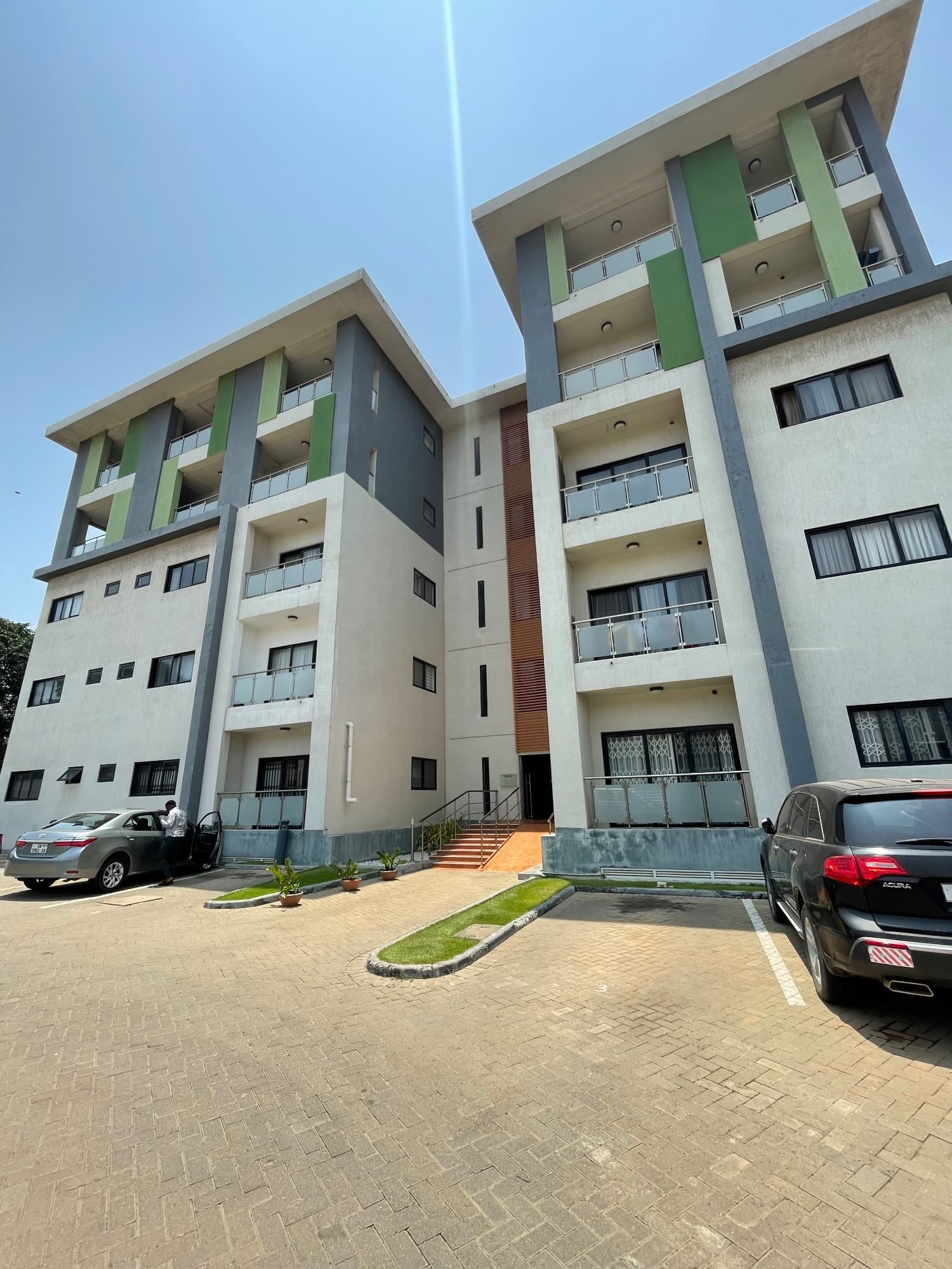 2 Bedroom Apartment at Dzorwulu
