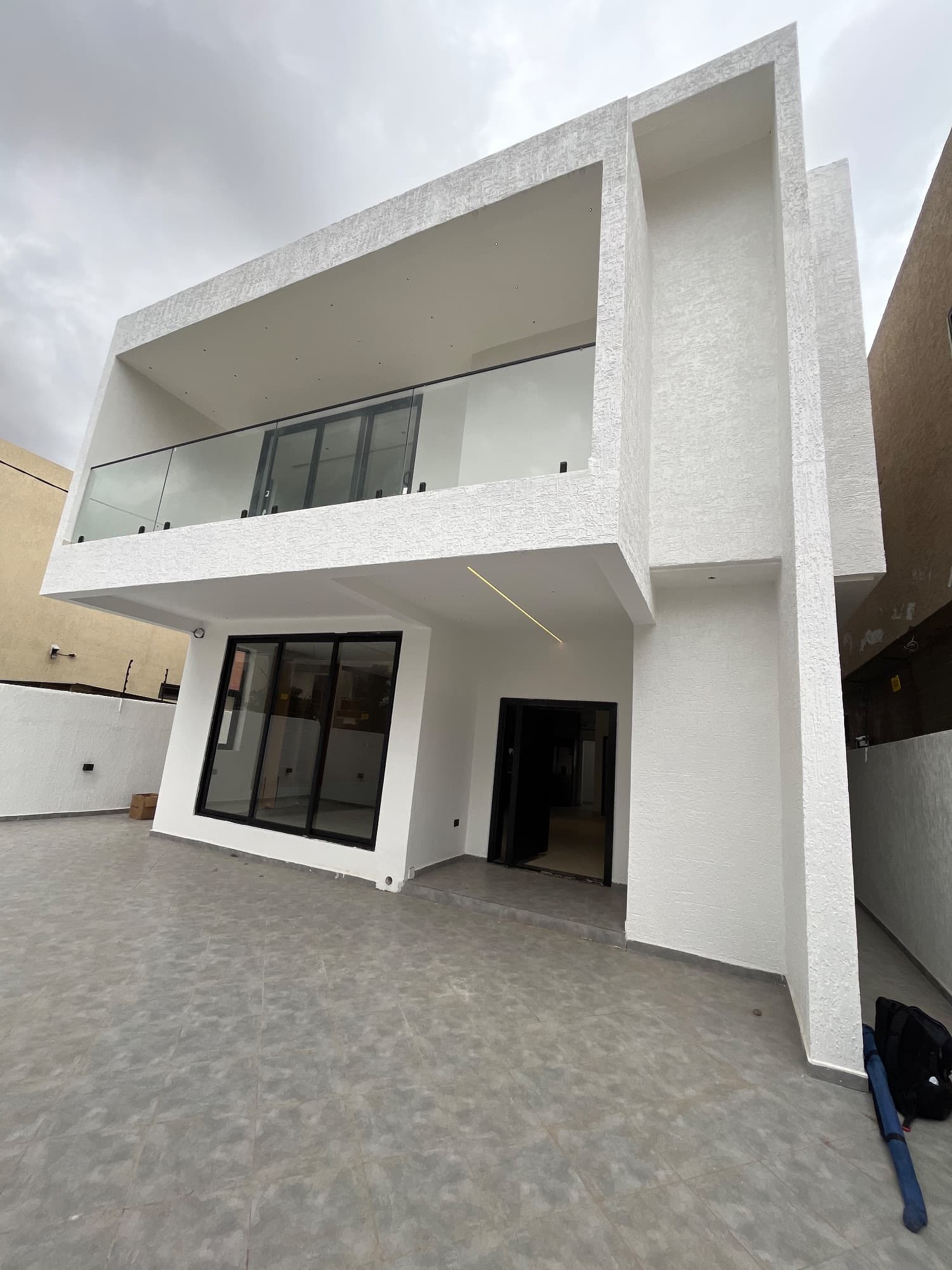 4 BEDROOM HOME FOR SALE