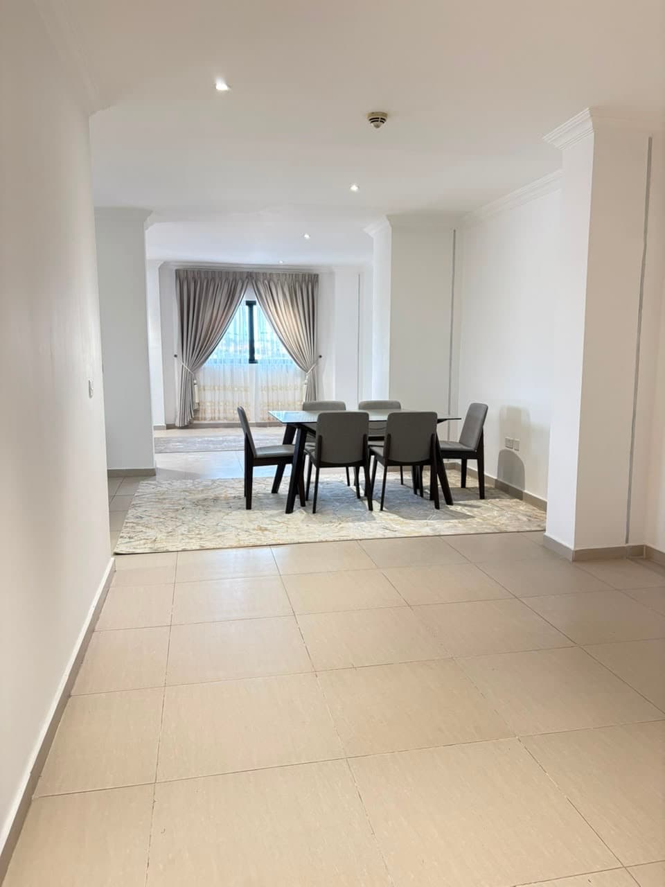 3 bedroom apartment for rent, Dzorwulu airport