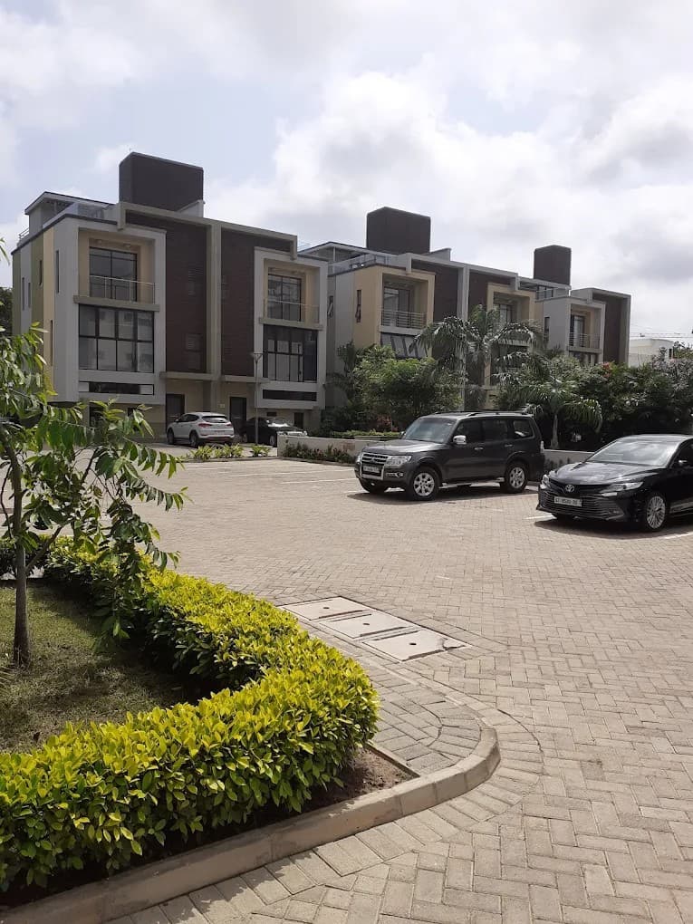 3 Bedroom Apartment - (Ensuite) @ Cantonments